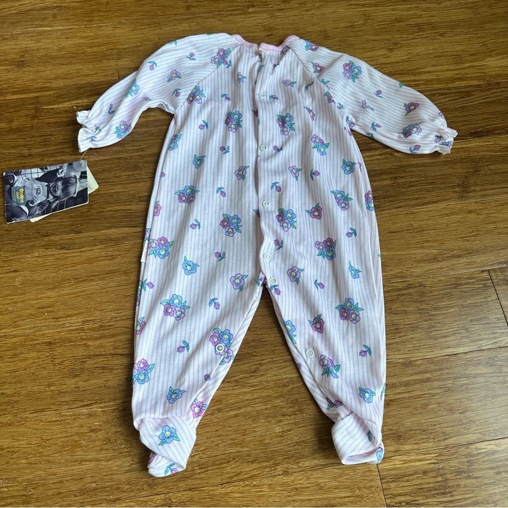 NWT VINTAGE BABY B'GOSH 3-6 Month  Ruffle Floral Footie - Picture 8 of 10